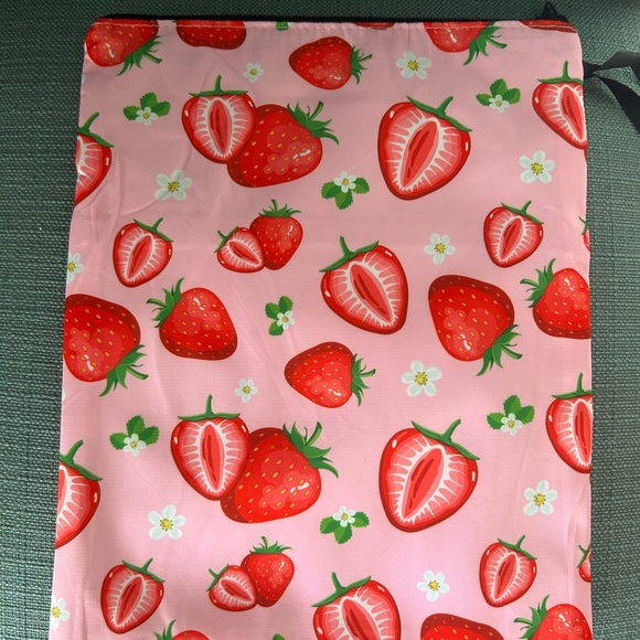 Book sleeve with sweet strawberry design! - Picture 2 of 4
